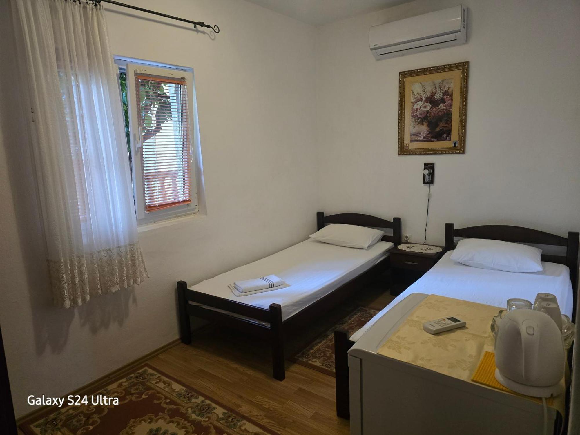 Guesthouse Djacic Budva Ruang foto