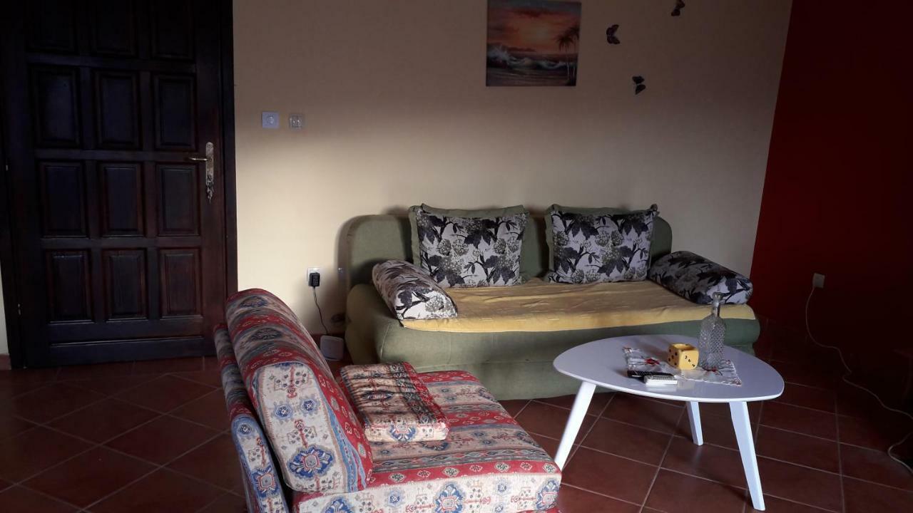 Guesthouse Djacic Budva Bagian luar foto